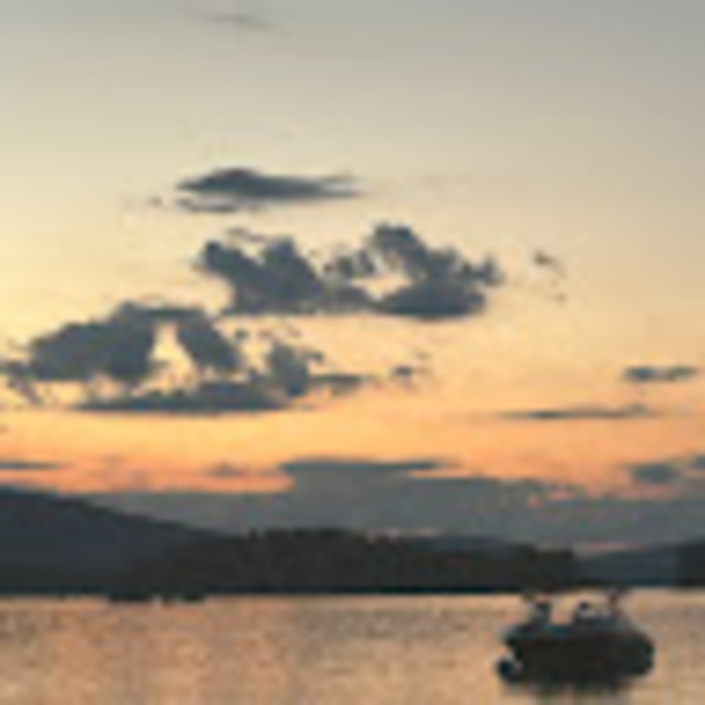 Meet your Posher, Corina